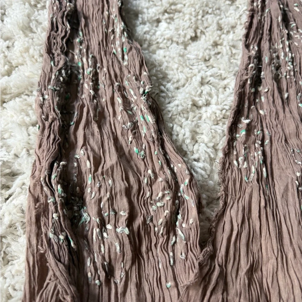 Chic Brown Scarf with embroidery floral vintage like Accents